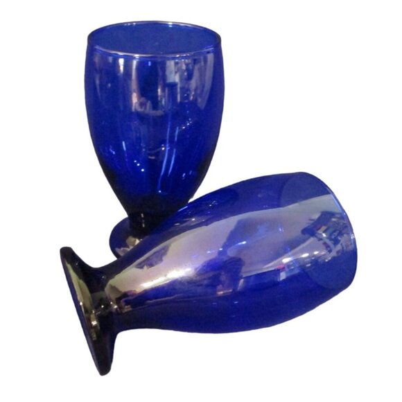 Vintage Cobalt Blue Glass Footed Goblets Set of 2 EUC Unmarked - Picture 1 of 12
